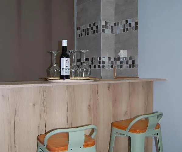 Jardines& Parking Apartamento *