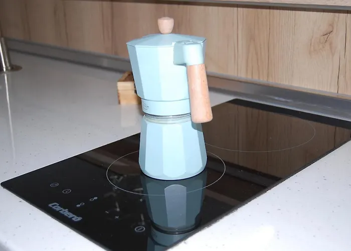 Jardines& Parking شقة