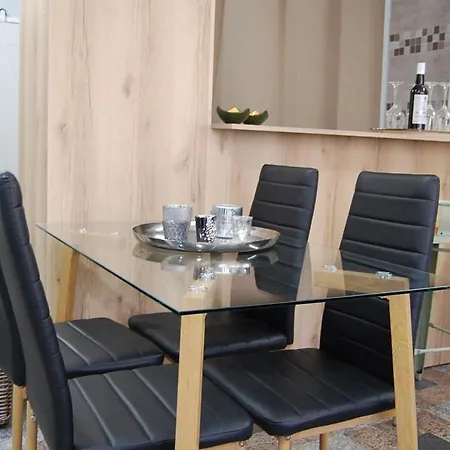 Apartment Jardines& Parking