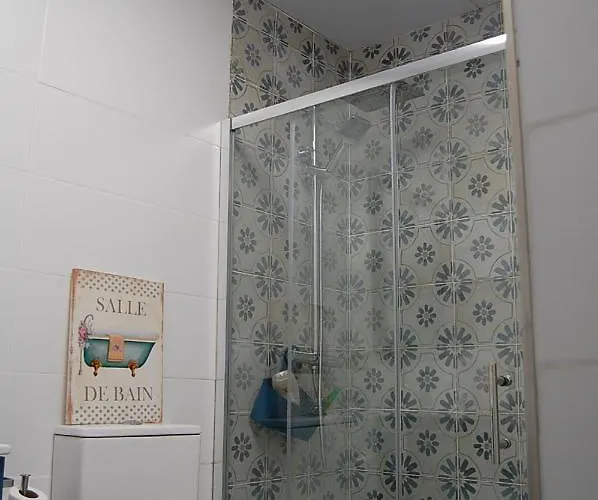 Jardines& Parking Apartment *